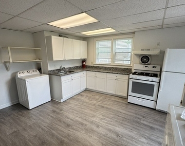 265 East Avenue - Photo Thumbnail 7