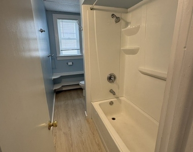 265 East Avenue - Photo Thumbnail 14