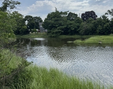 265 East Avenue - Photo Thumbnail 4