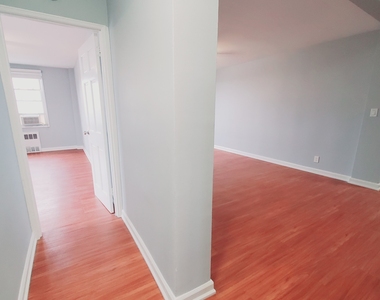 39 Glenbrook Road - Photo Thumbnail 4