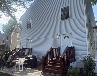 196 Ohio Avenue - Photo Thumbnail 3