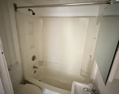 39 Grand Street - Photo Thumbnail 9