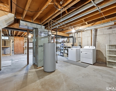 40 Conestoga Way - Photo Thumbnail 23
