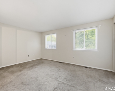 40 Conestoga Way - Photo Thumbnail 15