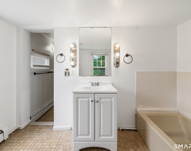 66 Pearl Street - Photo Thumbnail 22