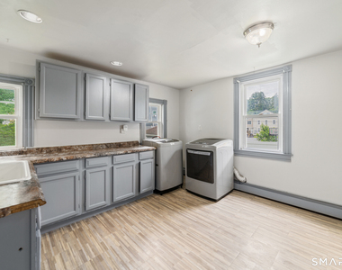 66 Pearl Street - Photo Thumbnail 8
