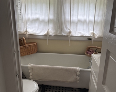 252 B Norwalk Road - Photo Thumbnail 17