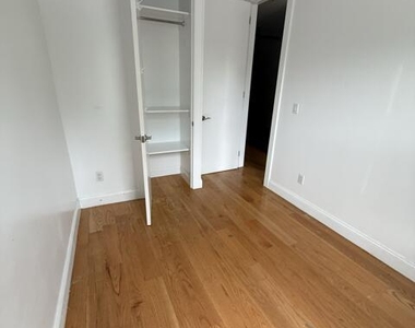 3694 Broadway - Photo Thumbnail 1