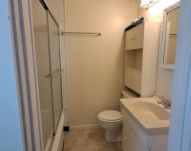17 Gage Road - Photo Thumbnail 8