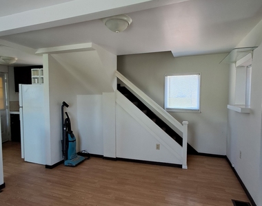 17 Gage Road - Photo Thumbnail 7