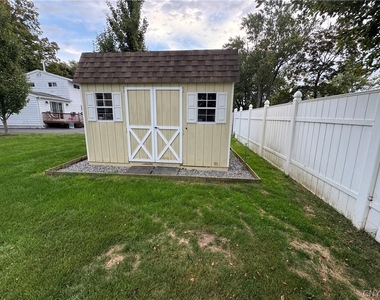 17 Gooseberry Lane - Photo Thumbnail 4