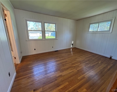 17 Gooseberry Lane - Photo Thumbnail 13