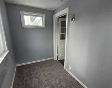 25 Richfield Avenue - Photo Thumbnail 9