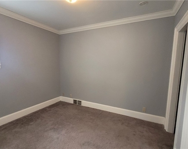 25 Richfield Avenue - Photo Thumbnail 12