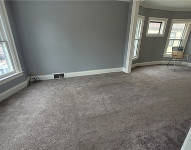 25 Richfield Avenue - Photo Thumbnail 6