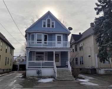 25 Richfield Avenue - Photo Thumbnail 1