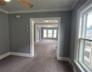 25 Richfield Avenue - Photo Thumbnail 4