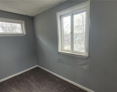 25 Richfield Avenue - Photo Thumbnail 10