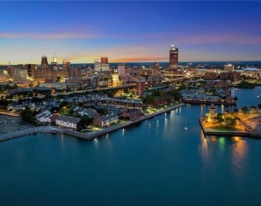 36 Harbour Point - Photo Thumbnail 28