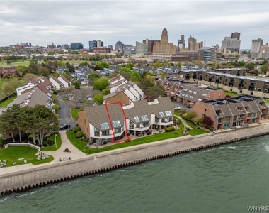 36 Harbour Point - Photo Thumbnail 26