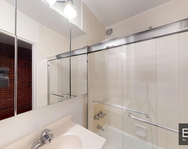 East 88th Street - Photo Thumbnail 7