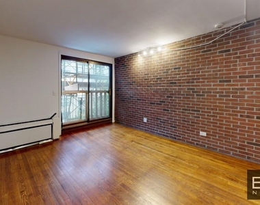 East 88th Street - Photo Thumbnail 1