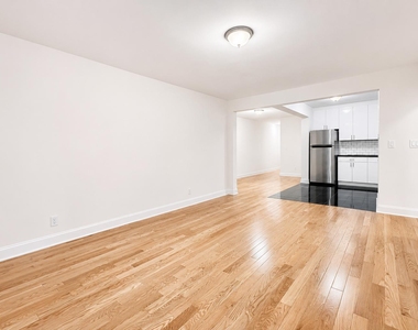 1803 Riverside Drive - Photo Thumbnail 2