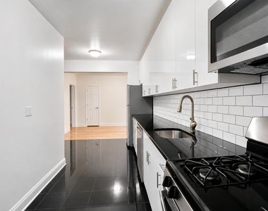 1803 Riverside Drive - Photo Thumbnail 11
