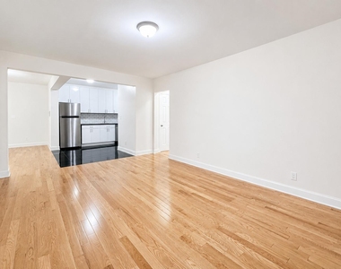 1803 Riverside Drive - Photo Thumbnail 3