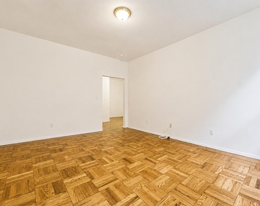 1803 Riverside Drive - Photo Thumbnail 3