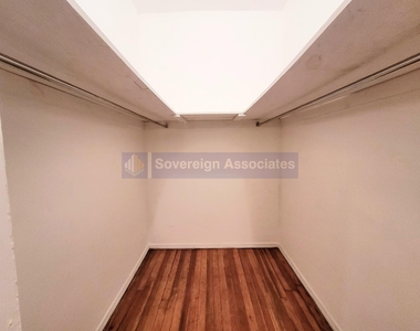 1803 Riverside Drive - Photo Thumbnail 7