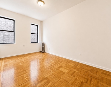 1803 Riverside Drive - Photo Thumbnail 2