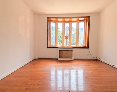 140 East 51st Street - Photo Thumbnail 5