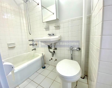 936 West End Avenue - Photo Thumbnail 4