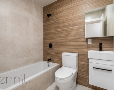 123 8th Avenue - Photo Thumbnail 5