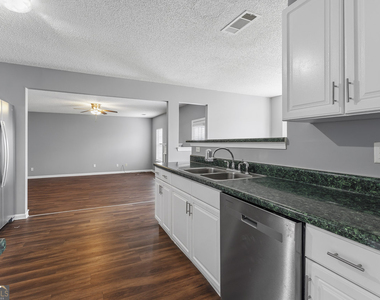 11925 Spring Lake Way - Photo Thumbnail 7