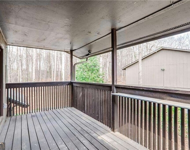 1506 Cumberland Court Se - Photo Thumbnail 8