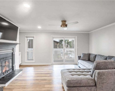 1506 Cumberland Court Se - Photo Thumbnail 1