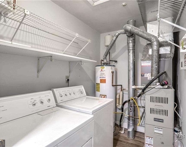 1506 Cumberland Court Se - Photo Thumbnail 17