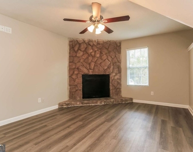 4981 Galbraith Circle - Photo Thumbnail 3