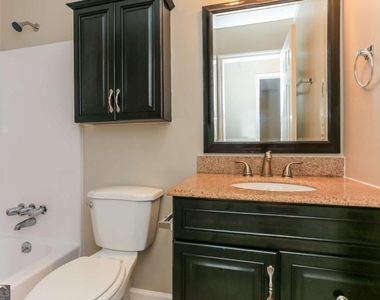 4981 Galbraith Circle - Photo Thumbnail 9