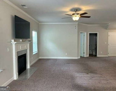 6207 Baltusrol Trace - Photo Thumbnail 8