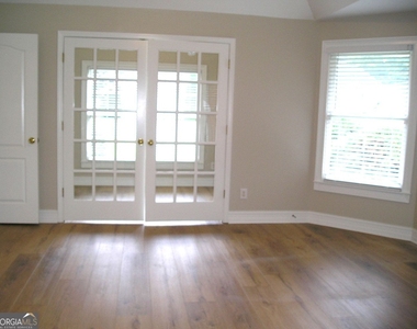 2830 The Terraces Way - Photo Thumbnail 13