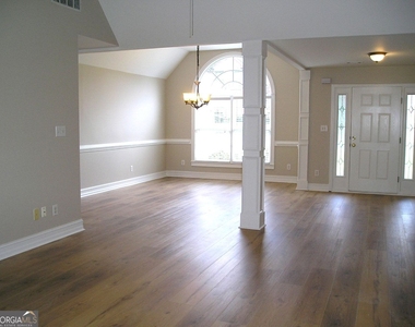 2830 The Terraces Way - Photo Thumbnail 5