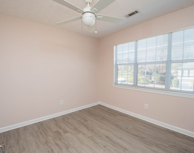 116 Sagamore Lane - Photo Thumbnail 6