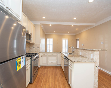 116 Sagamore Lane - Photo Thumbnail 4