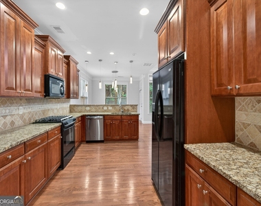 2935 Whitfield Avenue - Photo Thumbnail 23