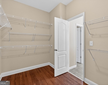 2935 Whitfield Avenue - Photo Thumbnail 38