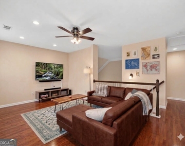 2935 Whitfield Avenue - Photo Thumbnail 39