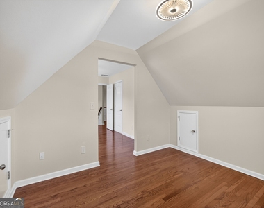 2935 Whitfield Avenue - Photo Thumbnail 62